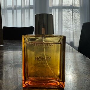Belle Vita Luxury Honey Oud Perfume
